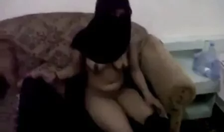 کشش با یک خفاش فيلم نيمه سكسي