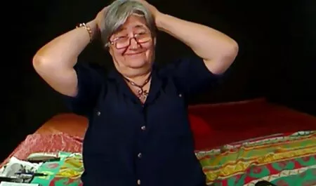 خراب سگ ماده دانلود فيلم نيمه سكسي نوجوان fucks در یک دختر سیاه و سفید و می شود تقدیر در بیدمشک او