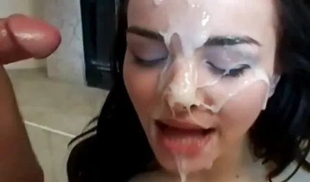 خانم کولیتا ال نوتیسیوسو عكس نيمه سكسي